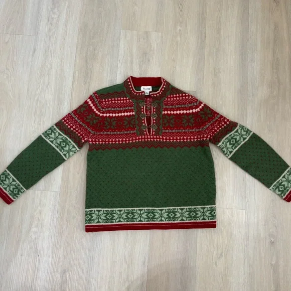 Cambridge Dry Goods Womens Red/Green Wool Snowflake Christmas Sweater. Size Sm - Picture 3 of 5